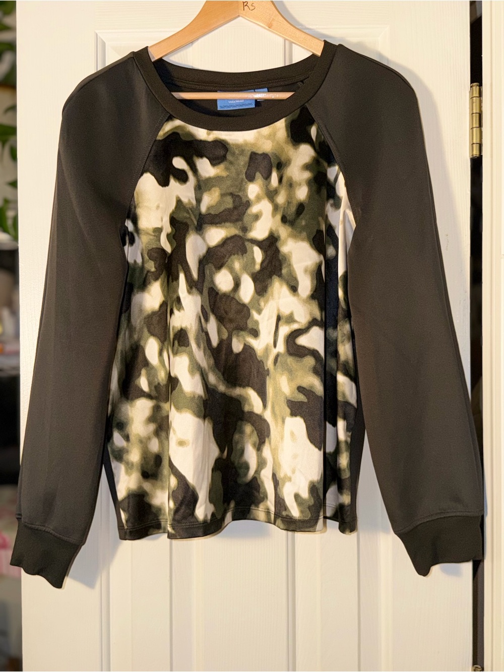 Simply Vera Vera Wang XL Abstract Camo Print Raglan Sweatshirt Pullover